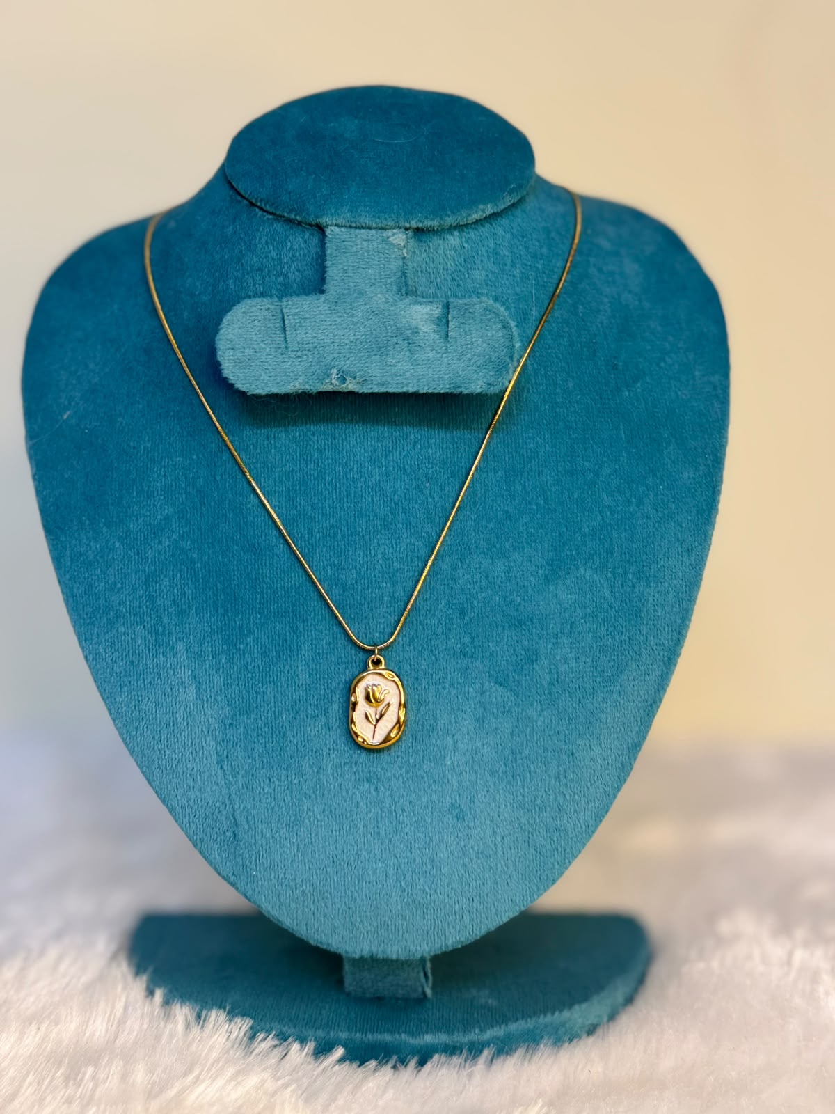 single pendant